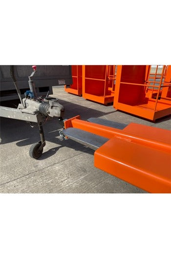 Fork Mounted Push Hitch