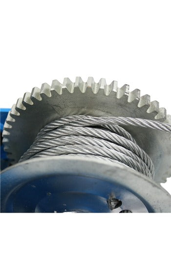 Hand Winch 2500LB C/W 7.6mtr Wire Rope