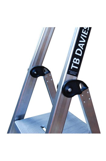 Maxi Platform Step Ladders EN131