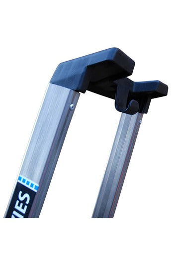 Maxi Platform Step Ladders EN131